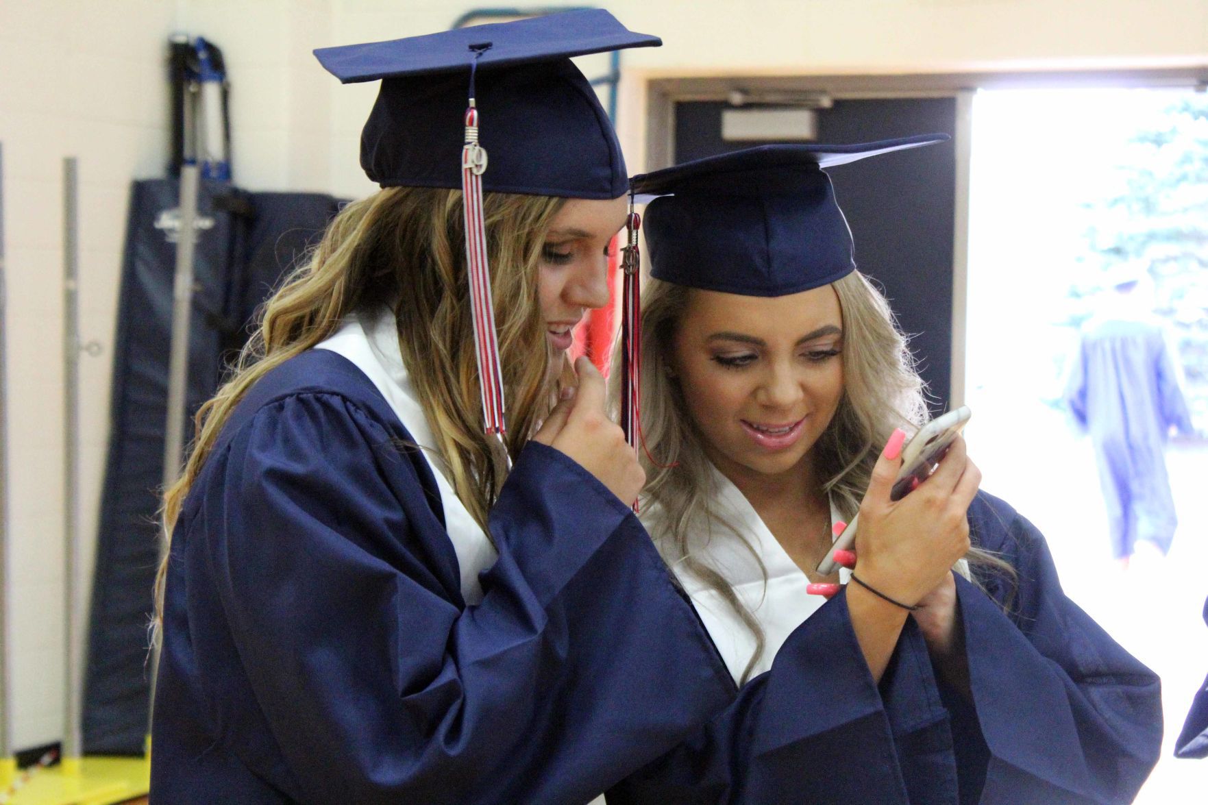 053019-reed-gallery-grad004
